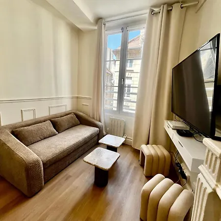 Apartment Hyper Centre De Caen, Refait A Neuf, Cosy Caen