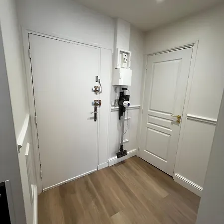 Apartment Hyper Centre De Caen, Refait A Neuf, Cosy